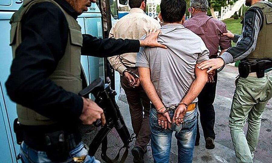 عاملان تخریب خودروهای خیابان سبلان دستگیر شدند عاملان تخریب خودروهای خیابان سبلان دستگیر شدند