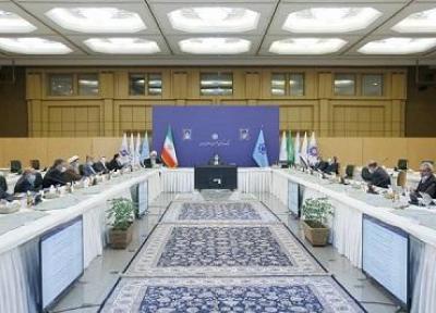بانک مرکزی، شعب بانکی در مناطق قرمز حداکثر با نیمی از کارکنان فعالیت نمایند