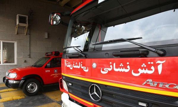 آتش سوزی گسترده در پاساژ گلشن مال تهران آتش سوزی گسترده در پاساژ گلشن مال تهران