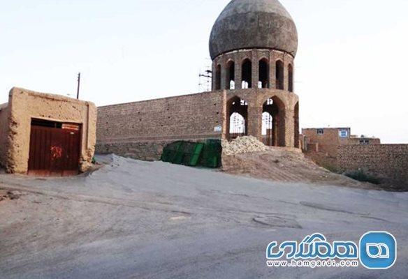امامزاده سلطان شهباز اژیه یکی از جاذبه های مذهبی استان اصفهان امامزاده سلطان شهباز اژیه یکی از جاذبه های مذهبی استان اصفهان است